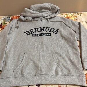 5/$3 Gray Bermuda Hoodie for Men